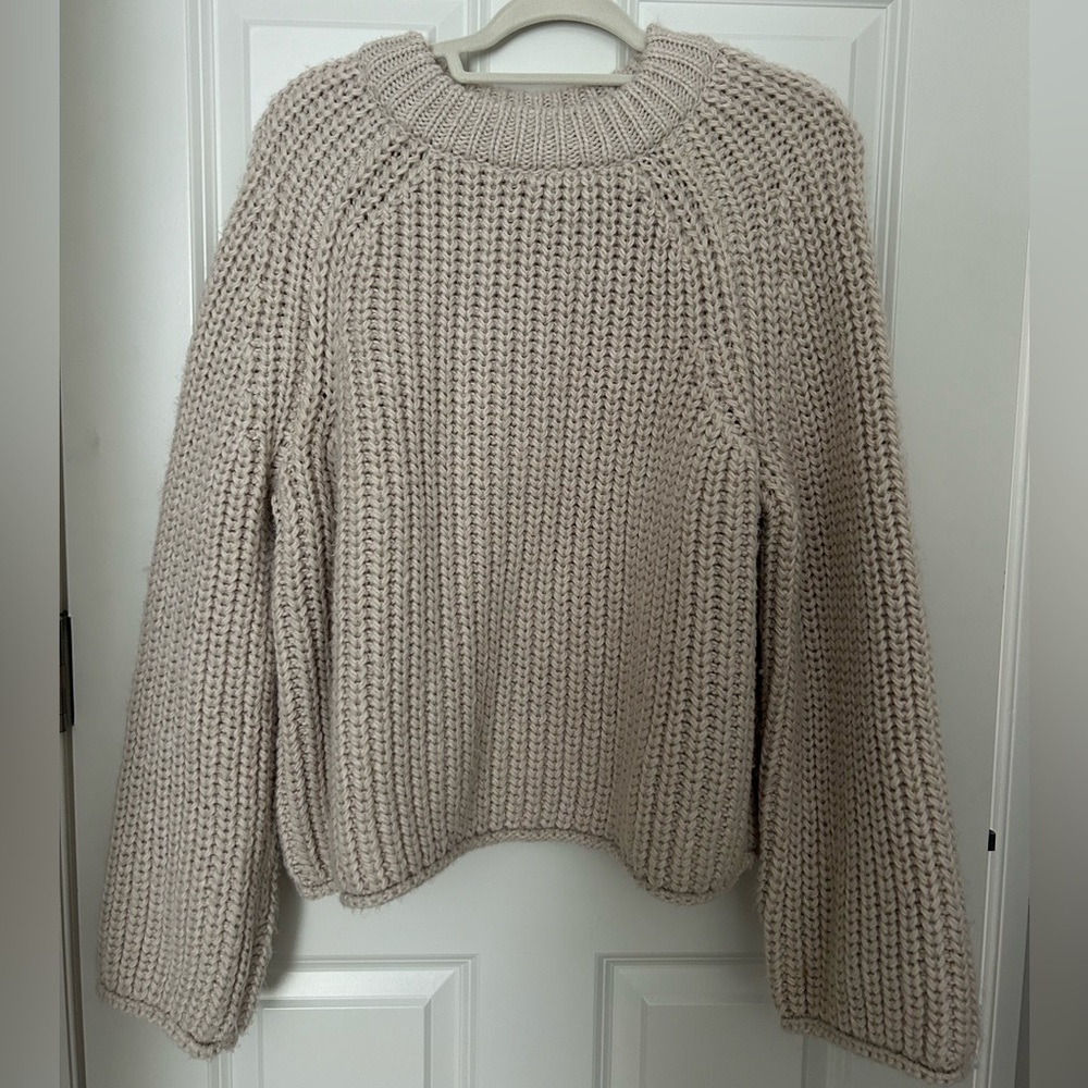 H&M sweater